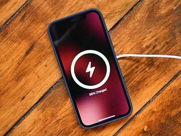 隆林苹果手机维修分享iPhone 12可以随便充电吗 